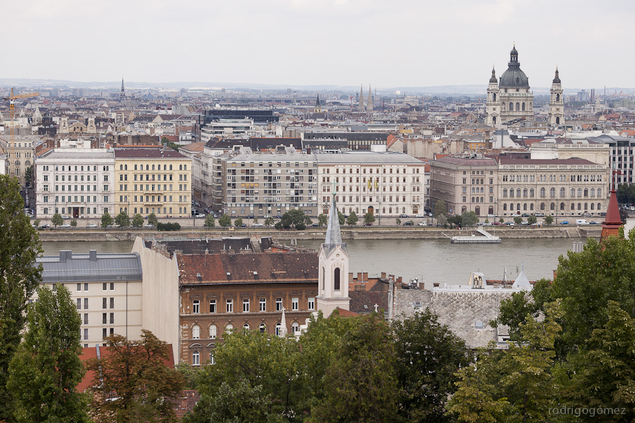 El Danubio y la Basílica de San Esteban - Budapest - Hungría